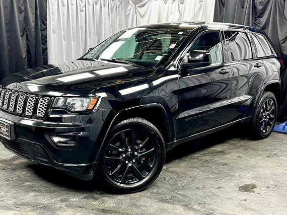 JEEP GRAND CHEROKEE 2018 1C4RJFAG0JC203666 image